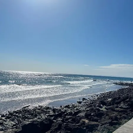 -montorian -lanzarote شقة *