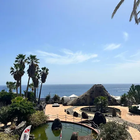 -montorian -lanzarote شقة *